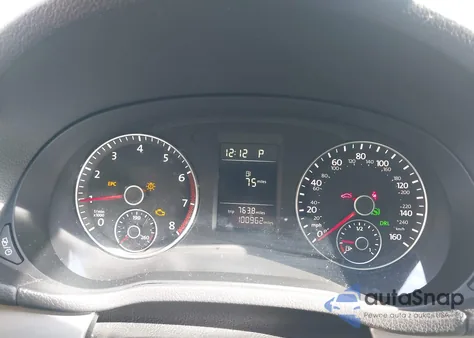 2015 Volkswagen Passat 1.8T Wolfsburg Edition from USA, damaged, VIN 1VWAT7A37FC018495